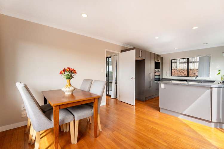 2/19 Lagoon Drive Panmure_9