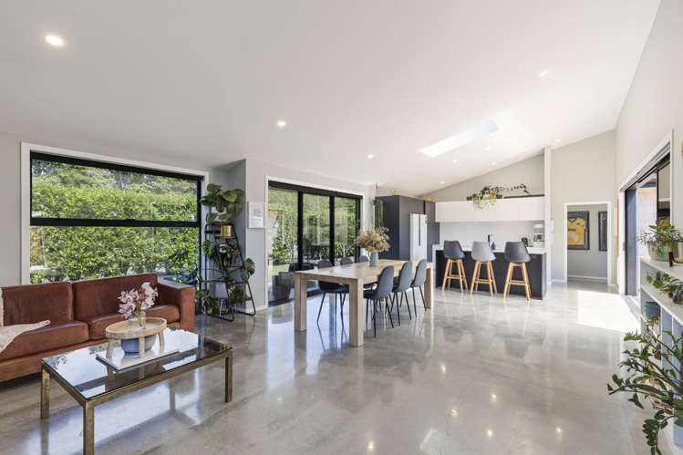 1 Armstrong Avenue Waitara_5