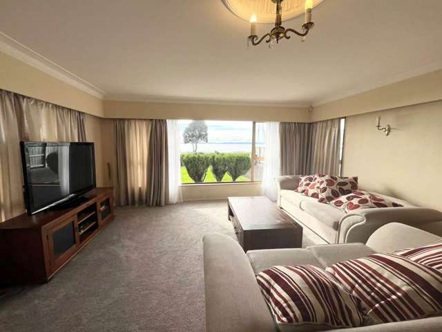 53 The Esplanade Eastern Beach_2