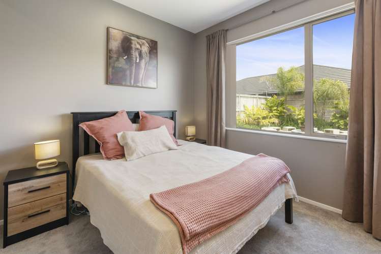 81 Harris Drive Silverdale_10