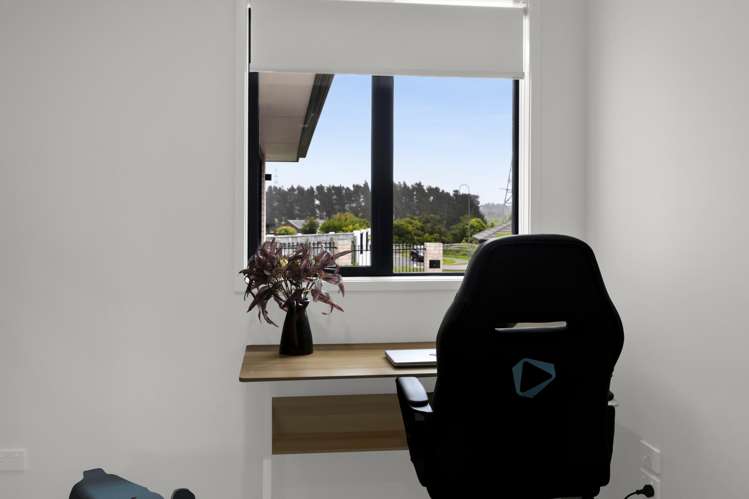 34b Honeyfield Drive Whalers Gate_38