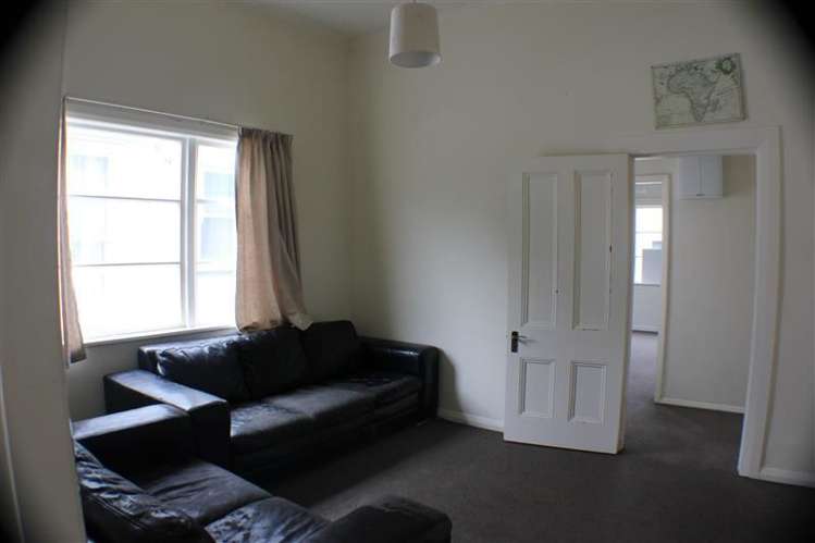 21 Donald Mclean Street Newtown_13