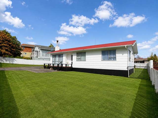 18 Kimihia Road Huntly_1
