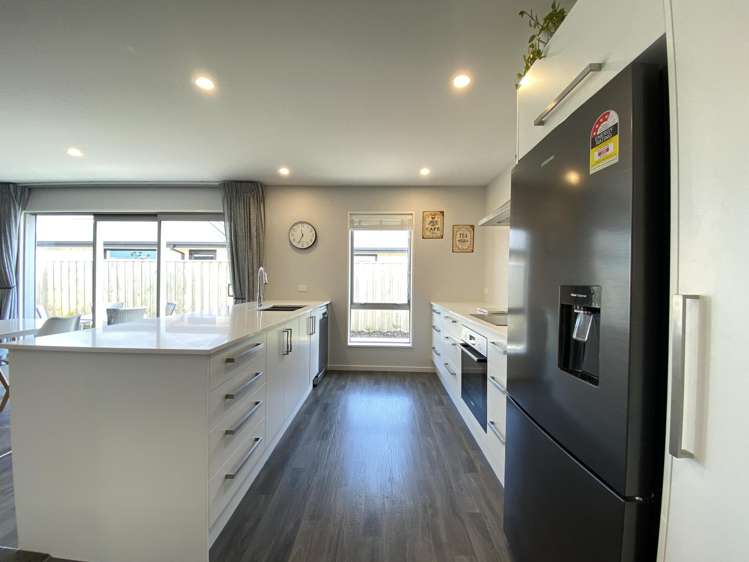 9 Frogmore Way Rolleston_5