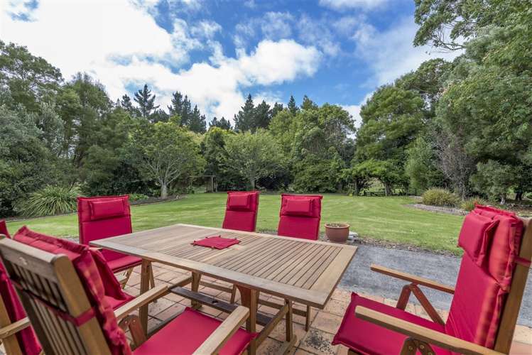 144 Awaroa Road Helensville_3