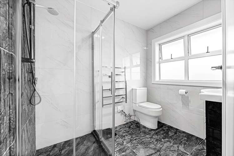 2/286 Porchester Road Takanini_4