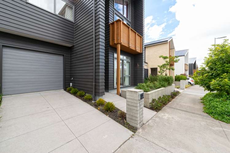 8 Teal Way Hobsonville_21