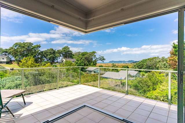 689 Cove Road Waipu_4