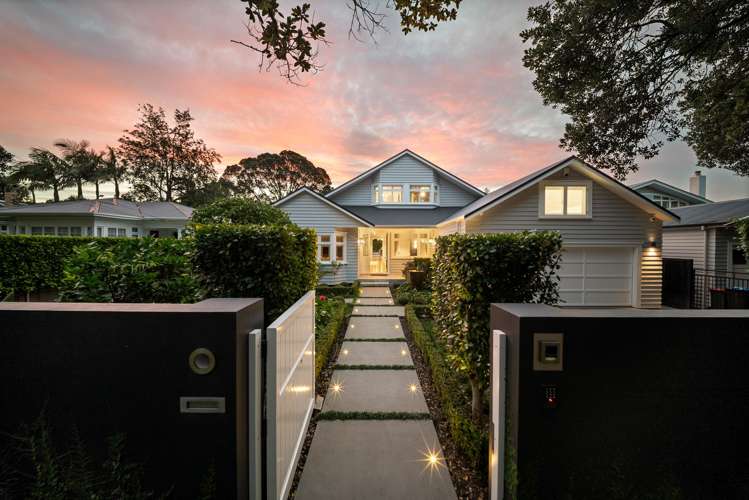 39 Maungakiekie Avenue Greenlane_24