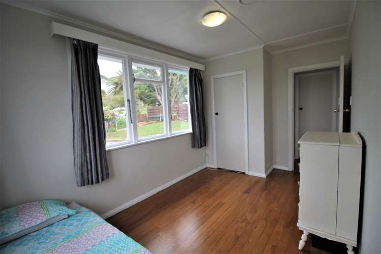 2 Ngahue Crescent Elsdon_19