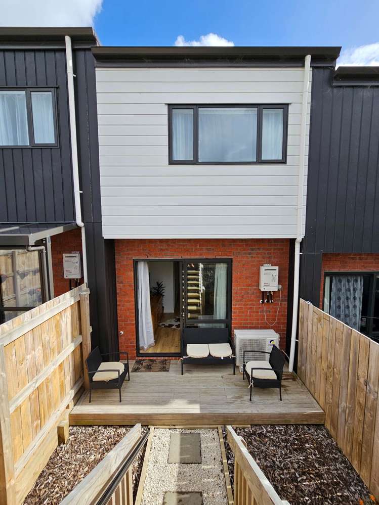 4 Creekside Way Flat Bush_9