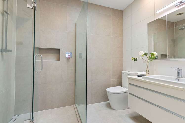 60 Challenger Street St Heliers_23