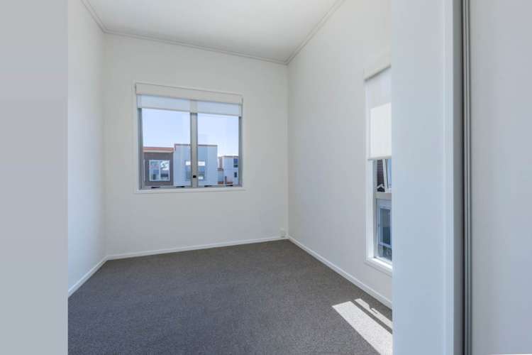 240/287 Onehunga Mall Onehunga_6