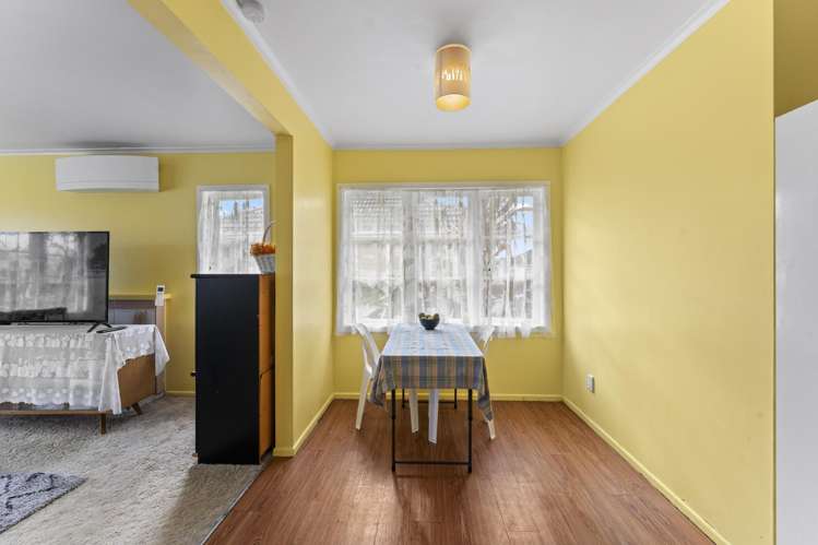 6 Lawrence Place Otara_14