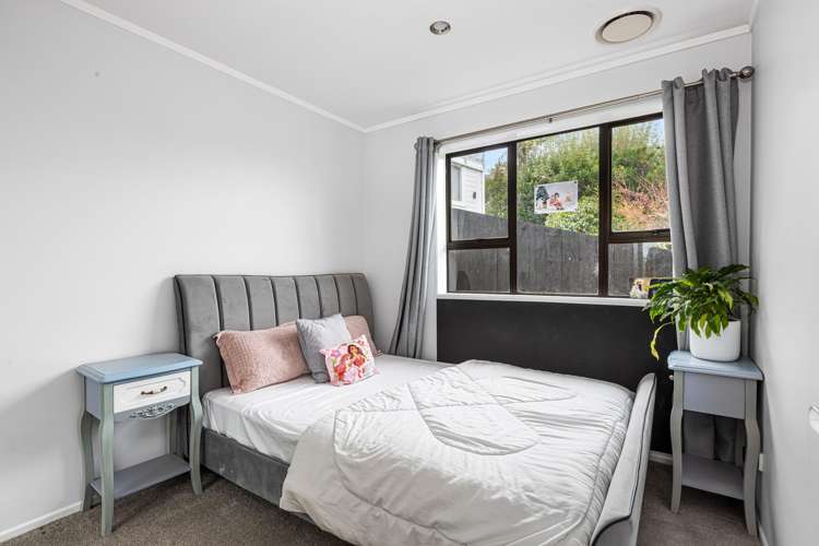 9 Pohutukawa Avenue Red Beach_11