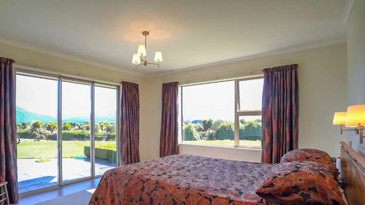 9 Black Lane Te Anau_11