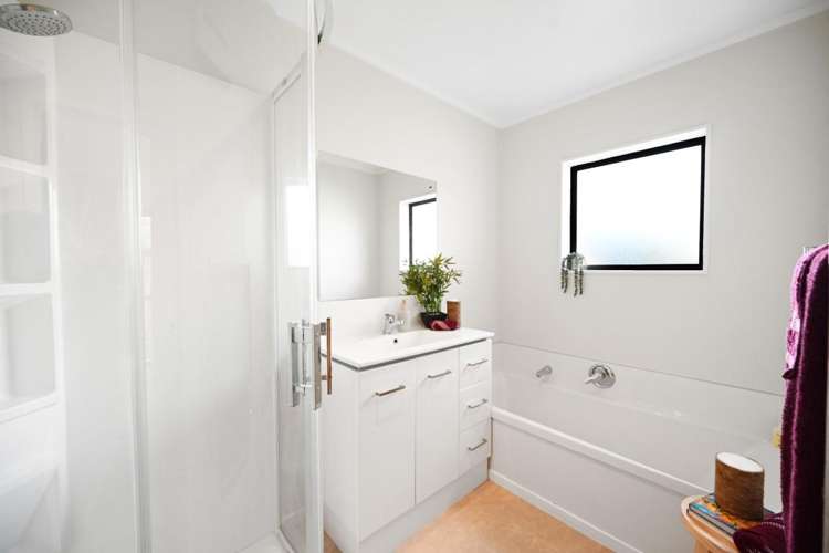 17 Pohutukawa Drive Pukete_12