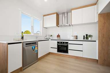 11 Alexander Crescent_3