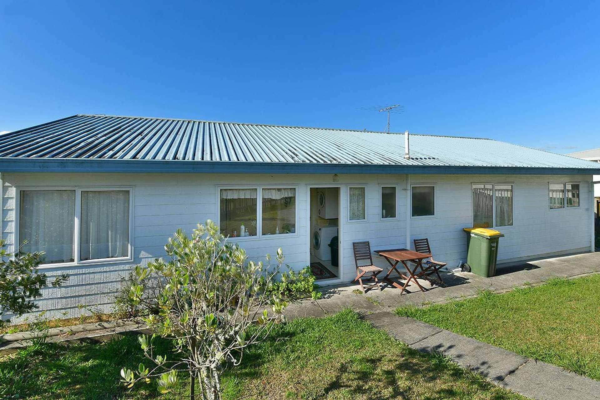 38 Charlotte Street Stanmore Bay_0