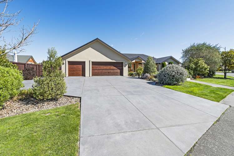 204 Southfield Drive Lincoln_7