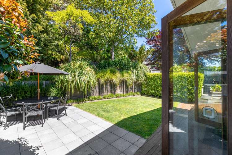 18 Gilbert Street New Plymouth Central_30