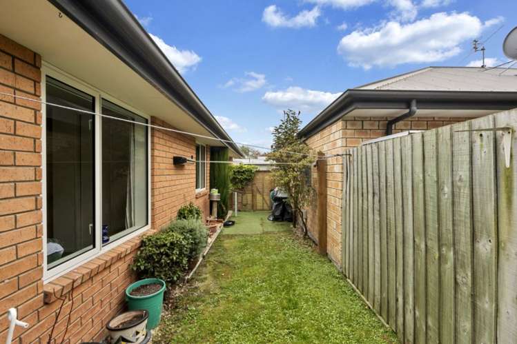 20 Woodham Courts Linwood_16
