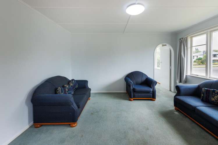 2 Stoke Place Awapuni_16