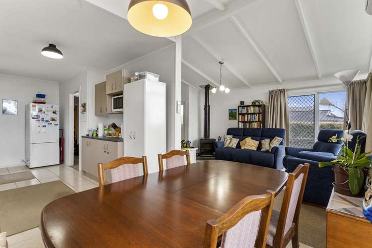 1/14 Eyre Street Henderson_6