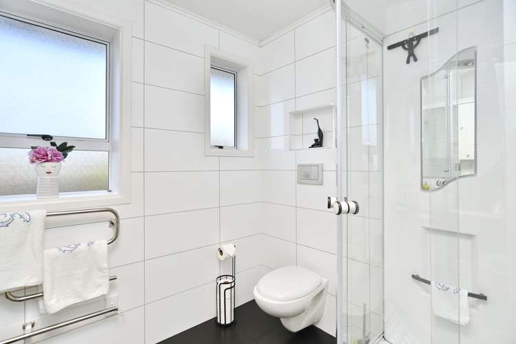 30 Wychwood Crescent Bishopdale_15