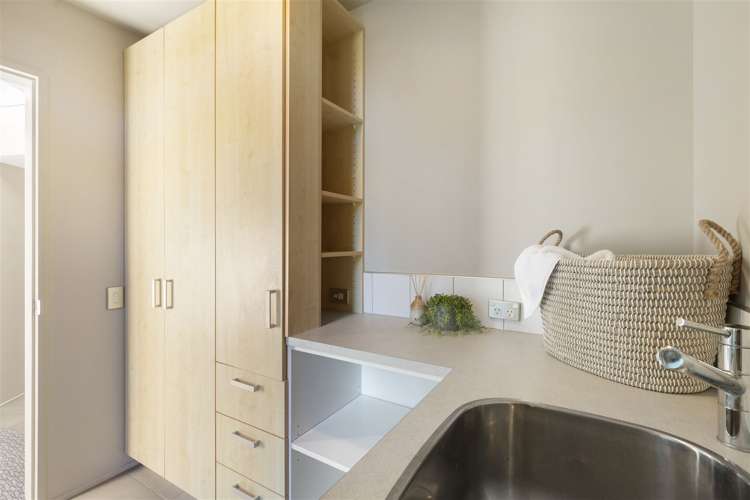 11 The Rocks Kennedys Bush_20