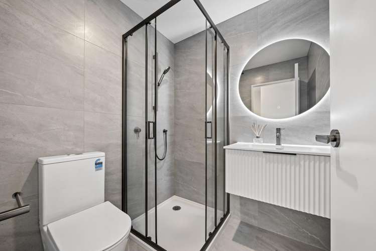 2/4 Glenburn Road Hobsonville_11