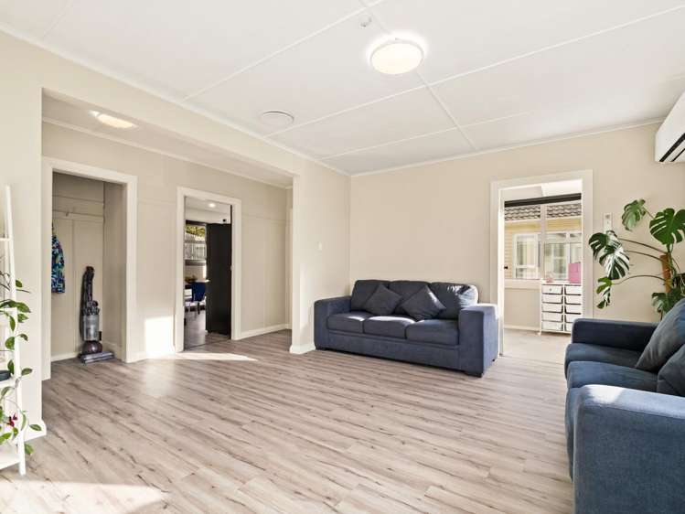 16 Crammond Avenue_5