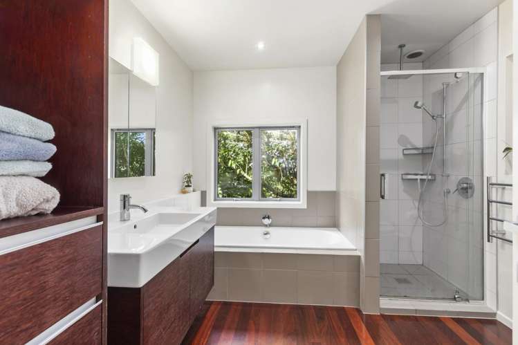 142 Townsend Road Miramar_11