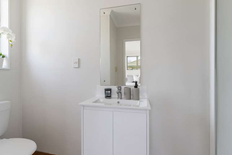 23 Piriti Place Manurewa_11