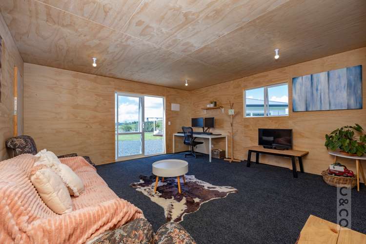 79 Mount Albion Rise Taupaki_41