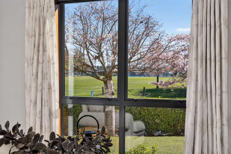 49 Skyedale Drive Harewood_15