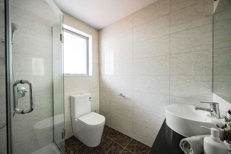 14 Sibling Court Millwater_14