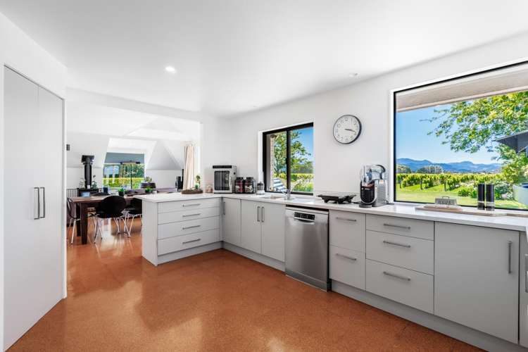 98 Godfrey Road Fairhall_9