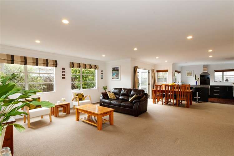 195b College Street West End_8