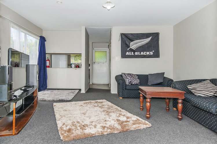 1/14 Hayton Road Wigram_13