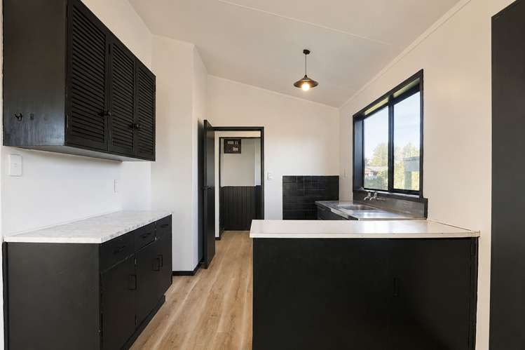 32 Gem Street Pukehangi_6
