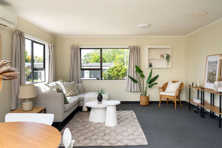 407 Hart Drive Frimley_3