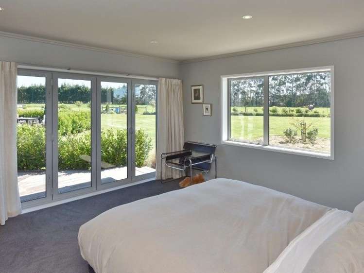 2/197 Lawford Road West Melton_9