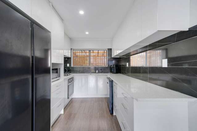 2/224 Russell Road Manurewa_2