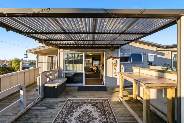 24 Hinemoa Avenue Taupo_24