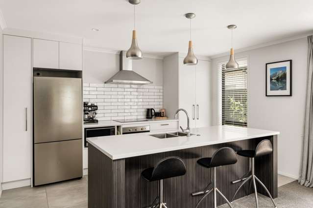 20 Raynor Crescent Pyes Pa_2