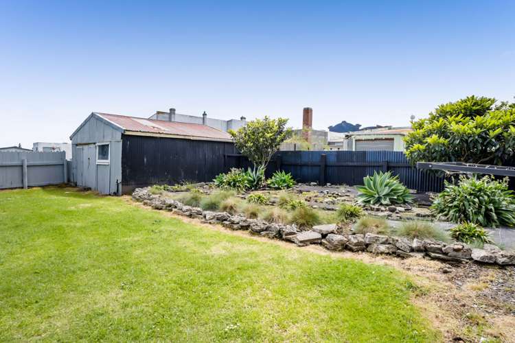 39 Domett Street Opunake_5