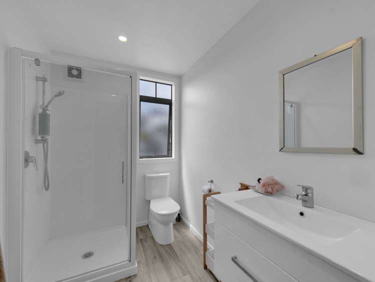 25 Cross Street Raglan_12