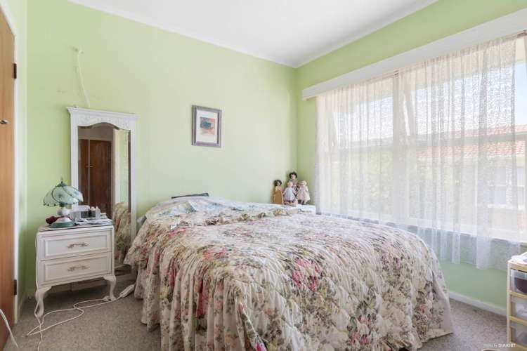 2/6 Margaret Place Milford_10