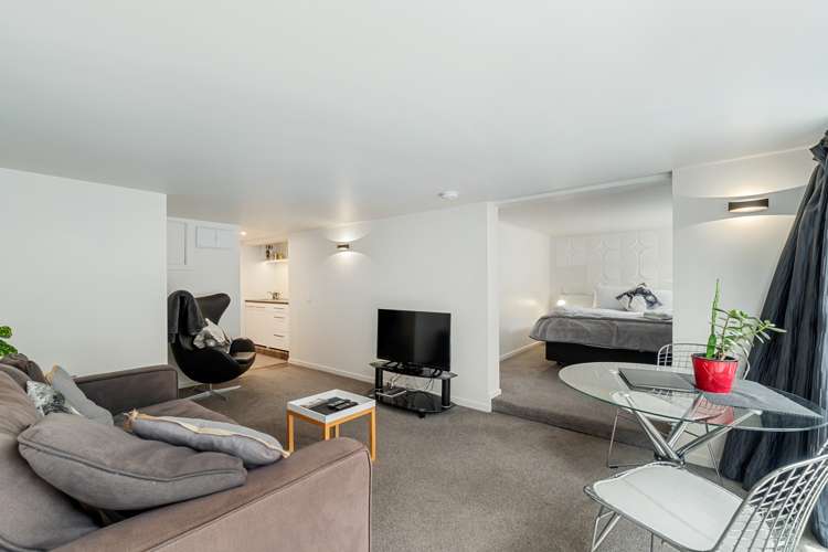 88 Thompson Street Queenstown_11